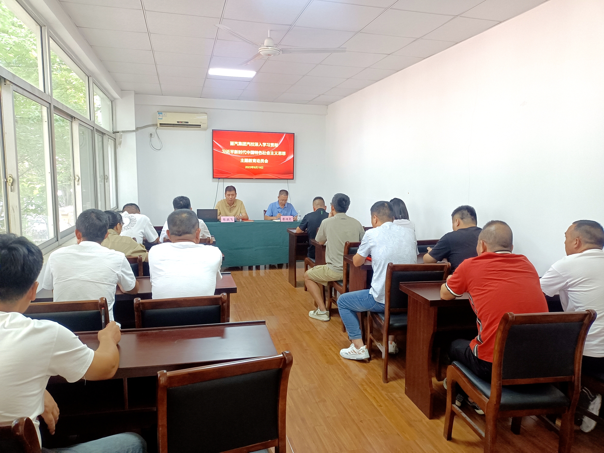 25f93b9fb390083478f2118fd84dd70.jpg 25f93b9fb390083478f2118fd84dd70.jpg